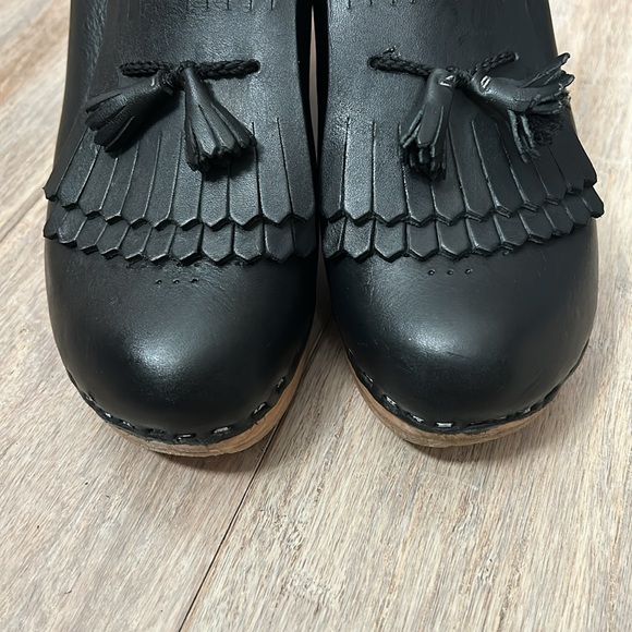 NO. 6 STORE Wooden Leather CLOGS with Tassels Size 37 handmade by Sven - Picture 2 of 16